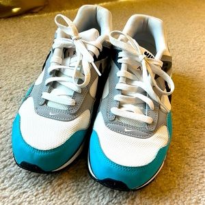 Reduced!!  Nike Air Max Women’s Sneakers